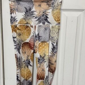 Emily Hsu Designs Pineapple Print Leggings - Gold and Brown